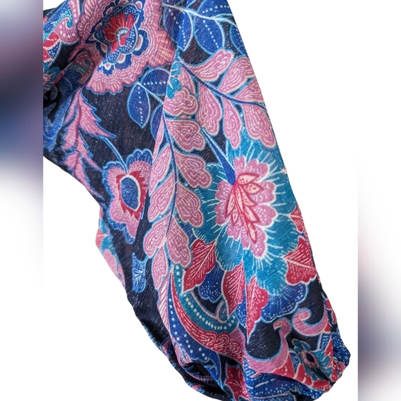 Metallic Paisley Ruffle Long Sleeve....Size 4 - Picture 5 of 9